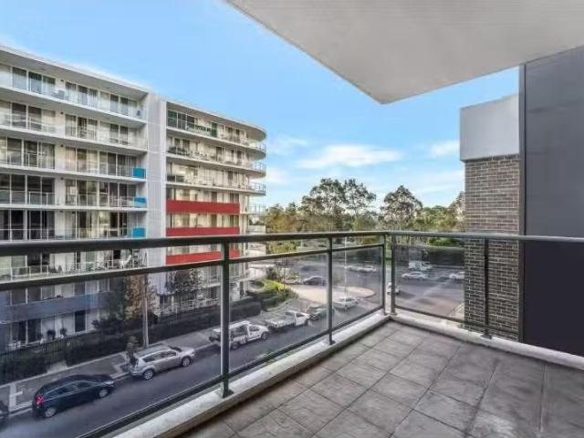 Just in! 17/2 4 George Street, Warwick Farm Apartment for rent.