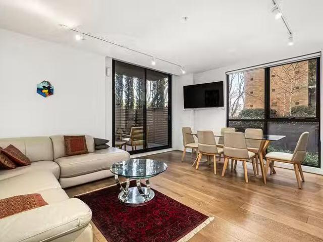 Cozy 1/738 Orrong Road, Toorak, VIC 3142