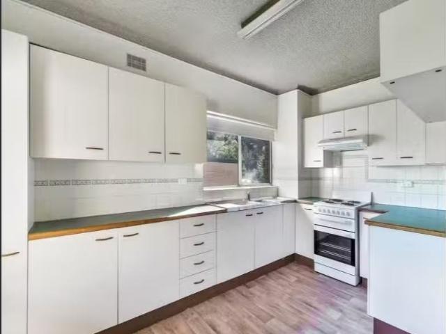 Cheap 17/68 Henry Parry Drive, Gosford Apartment for rent Lis.