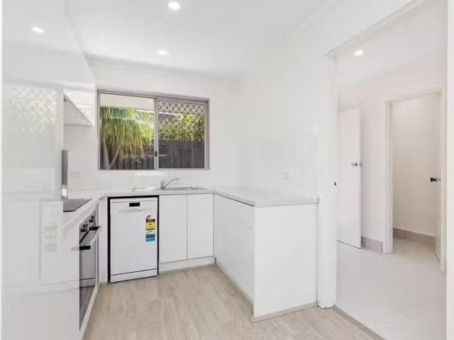 Cheap 18/168 Hector Street, Osborne Park, WA 6017