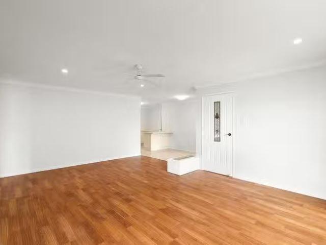 Rental! 184 Dart Street, Redland Bay, QLD 4165