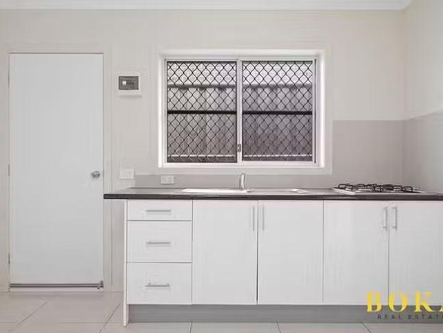 Charming 184A Jardine Drive, Edmondson Park, NSW 2174