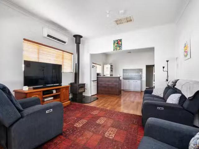 Rental! 188 Wittenoom Street, Victory Heights, WA 6432