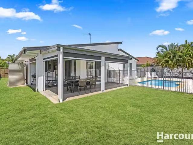 Deal! 18 Captain Cook, URRAWEEN, QLD 4655 House for Rent