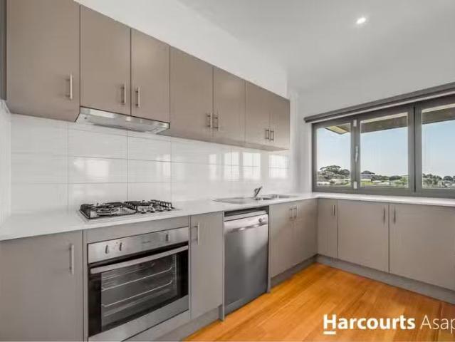 New 18 Echidna Grove, Cowes, VIC 3922 House for Rent