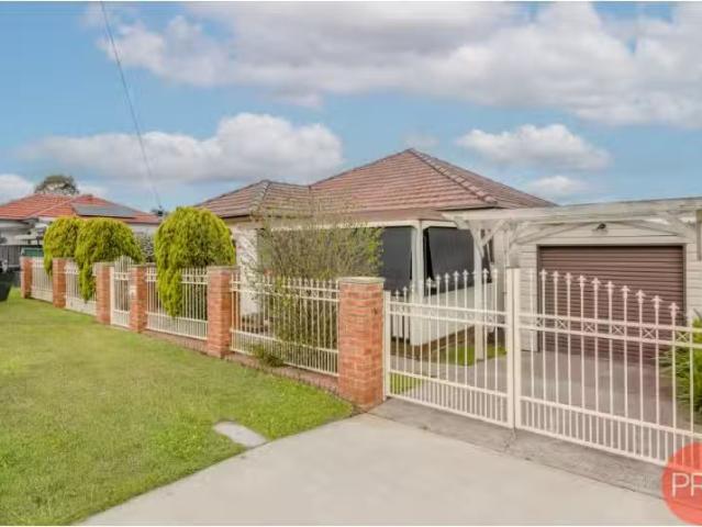 Cheap 18 Green Street, TELARAH House for rent Listed by Renta.