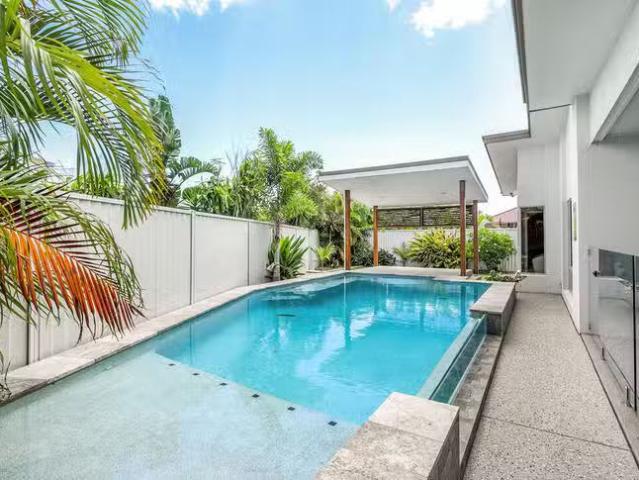 Just in! 18 Hartley Crescent, Pelican Waters, QLD 4551