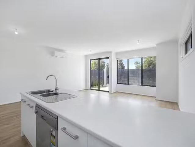 For Rent! 18 Moran Close, Gawler East, SA 5118