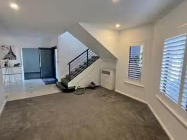 For Rent! 18 Old Belvidere Promenade, East Perth, WA 6004