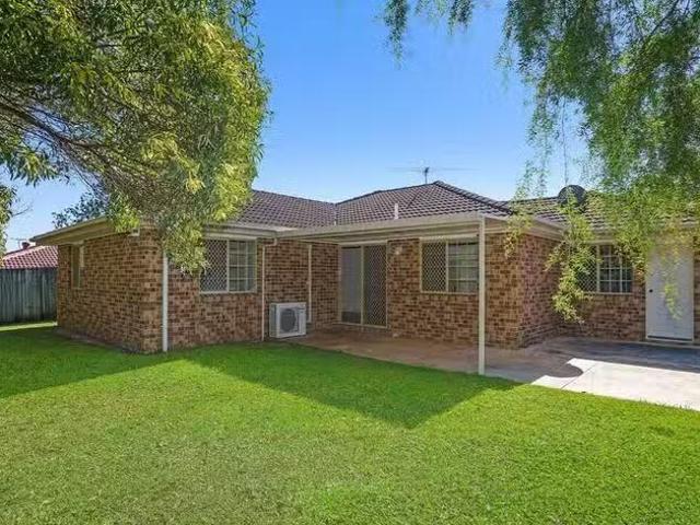 Just in! 18 Sester Place, Runcorn, QLD 4113