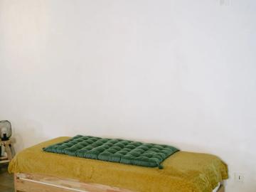 Charming 18th Century Provençal Loft with Pool & Garden, Ideal for Couples & Families Near Avignon