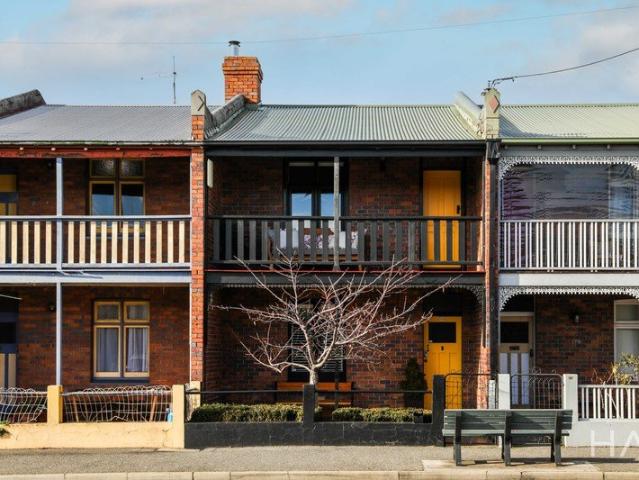 Charming 1920s Terrace in a Prime City Location