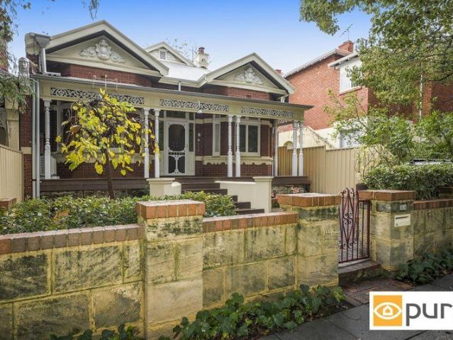CHARMING 1920s PERIOD HOME IN SOUGHT AFTER SUBIACO!
