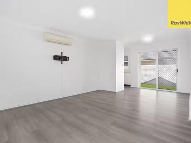 Charming 1/94 Adelaide Street, Oxley Park NSW 2760