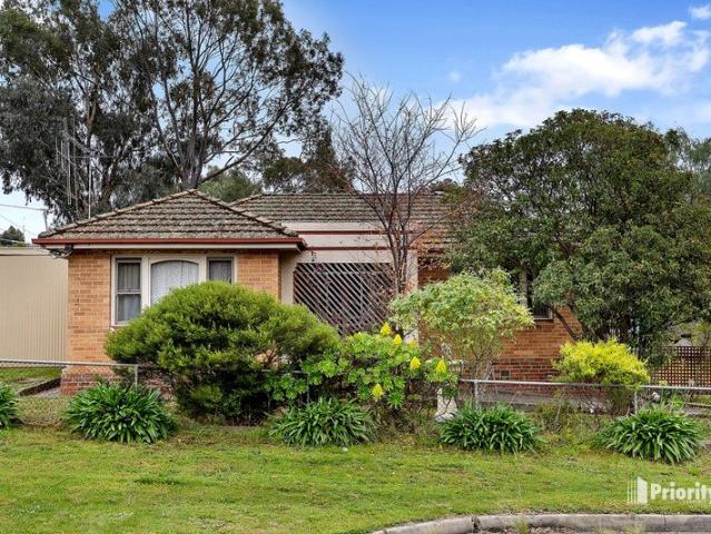 Charming 1960s Home in Long Gully