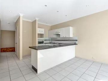 Rental! 1/9 Terilbah Place, The Entrance North House for rent.