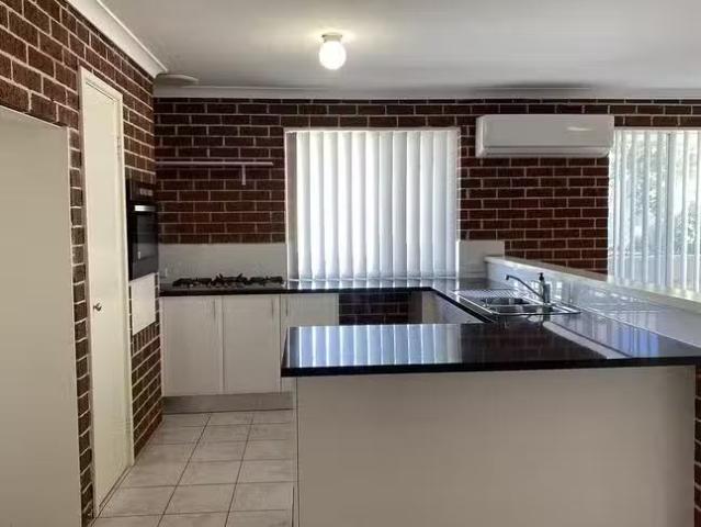 Cheap 19 Breaker Close, Silver Sands, WA 6210