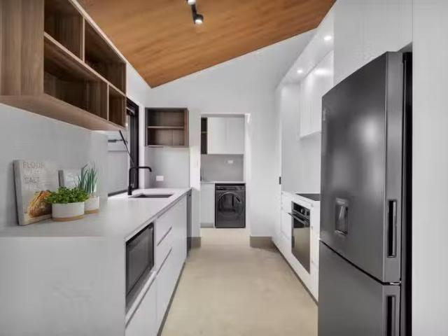 Unique 1/9 Culgoa Street, SUNSHINE BEACH, QLD 4567 House for.