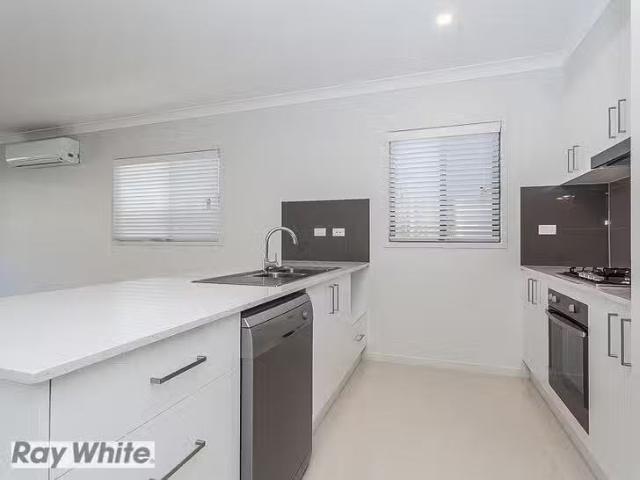 For Rent! 19 Jersey Street, North Lakes, QLD 4509