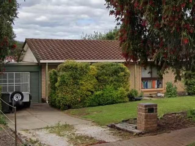 Rental! 19 Lorikeet Avenue, Modbury Heights, SA 5092