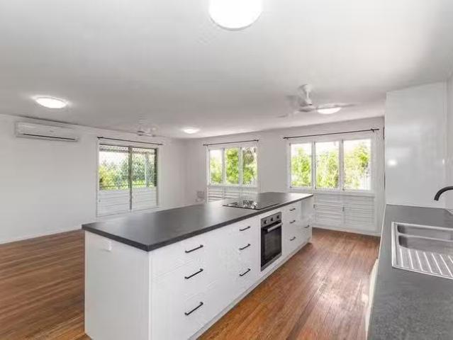 Unique 19 Punari Street, Currajong, QLD 4812