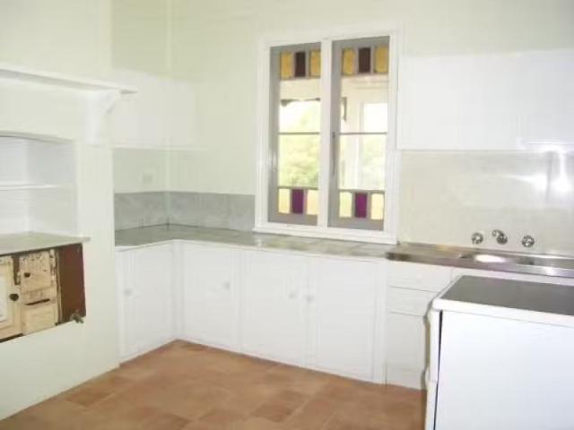 For Rent! 1 Oswald, Lochinvar House for rent Listed by Chante.