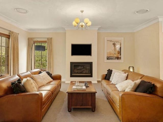 Charming 1 Acre Property for Lease in Sought After Burradoo