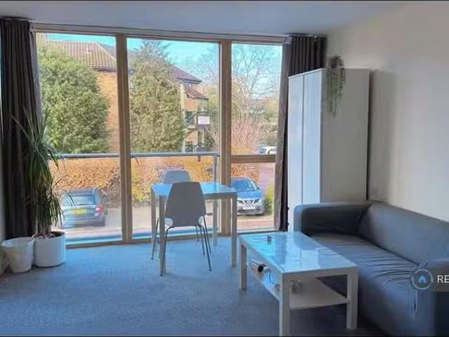 Cheap 1 BA Studio flat for rent in Anstey Way, Cambridge, CB2