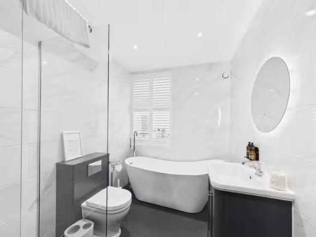 For Rent! 1 BA 1 bedroom apartment for rent in Dovedale, St Jo.