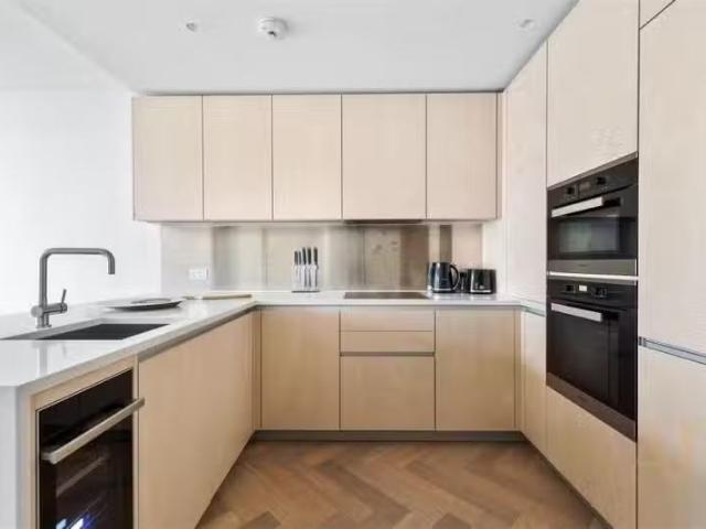 Cozy 1 BA 1 bedroom apartment for rent in Principal Way, Londo.
