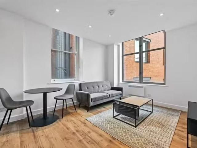 Just in! 1 BA 1 bedroom apartment for rent in West Smithfield.