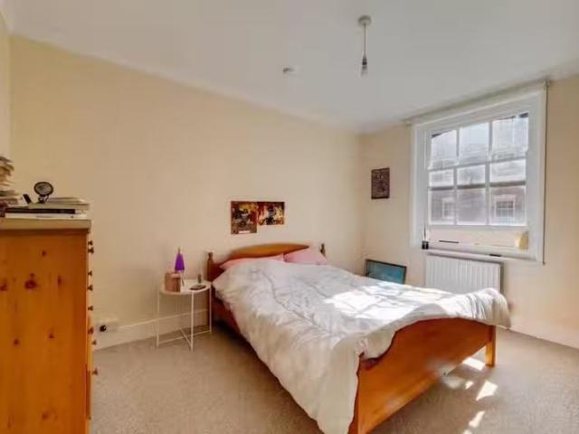 Cozy 1 BA 1 bedroom flat for rent in Welwyn Street, E2, Bethna.