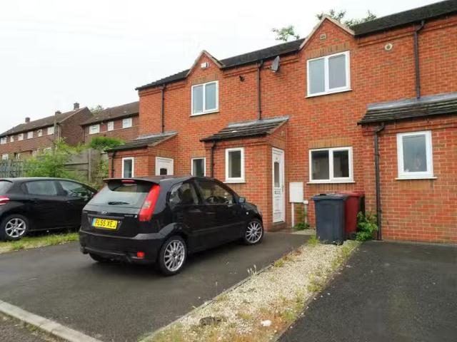 Rental! 1 BA 2 bedroom terraced house for rent in Haworth Clos.