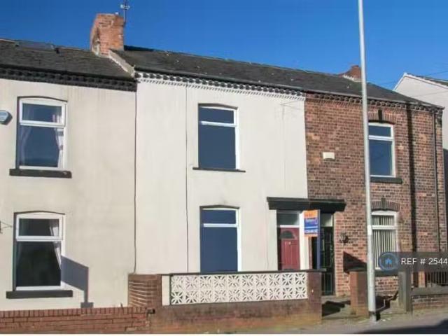 Nice 1 BA 2 bedroom terraced house for rent in New Street, Bla.