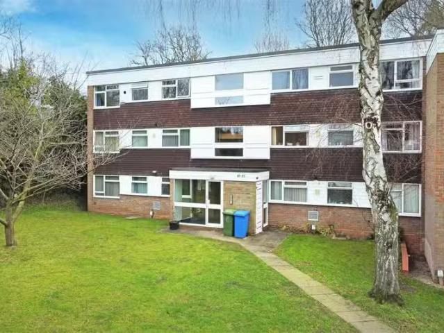 Rental! 1 BA 2 bedroom apartment for rent in Bantry Close, She.