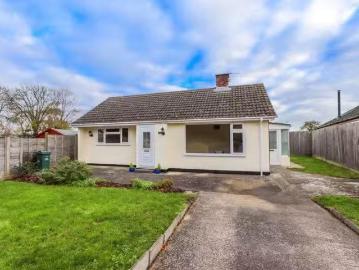 Cozy 1 BA 2 bedroom bungalow for rent in Duck Lane, Kenn, BS21