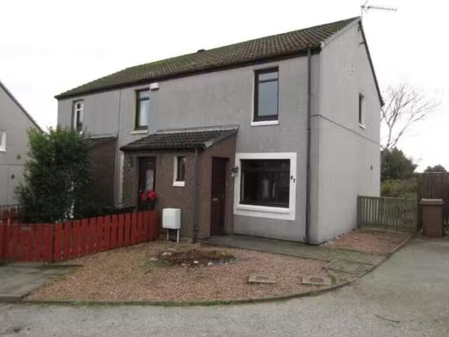 Unique 1 BA 2 bedroom end of terrace house for rent in Langper.