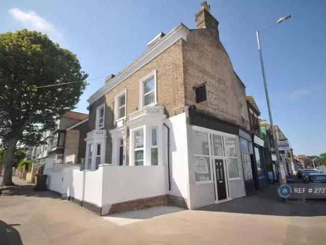 Rental! 1 BA 2 bedroom flat for rent in Grange Road, Ramsgate.