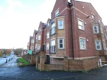 For Rent! 1 BA 2 bedroom flat for rent in Kirklee House, Co. D.