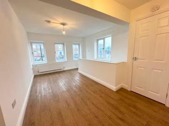 New 1 BA 2 bedroom flat for rent in Yardley Wood Road, Birming.