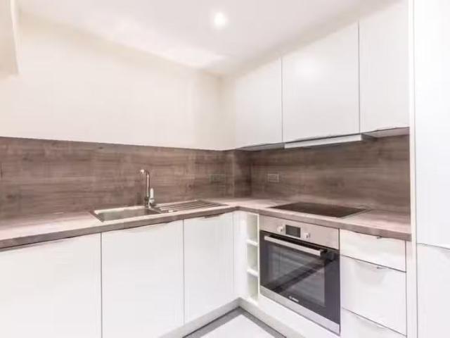 Cheap 1 BA 2 bedroom ground floor flat for rent in Martlesham.