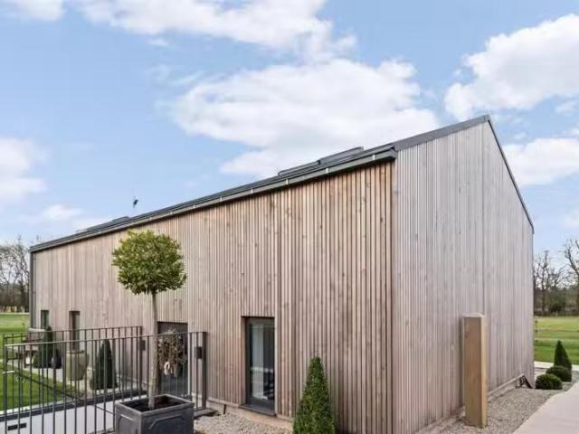 Cozy 1 BA 3 bedroom chalet for rent in Arbour Tree Lane, Chadw.