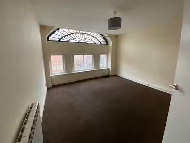 Just in! 1 BA 3 bedroom flat for rent in Commerce St, Arbroath.