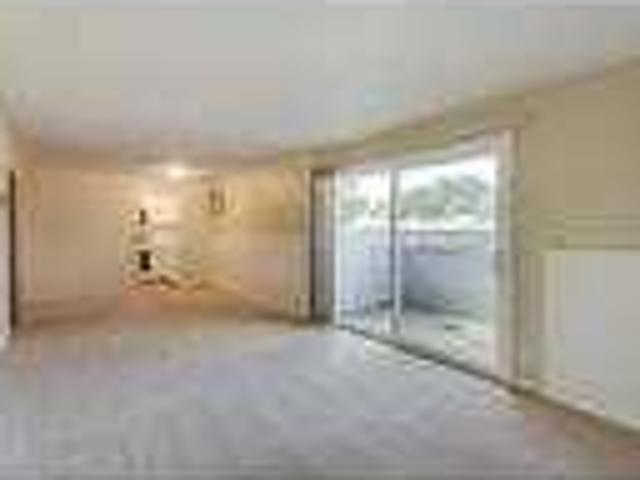 Charming 1 bedroom, 1 bath. Cat OK!