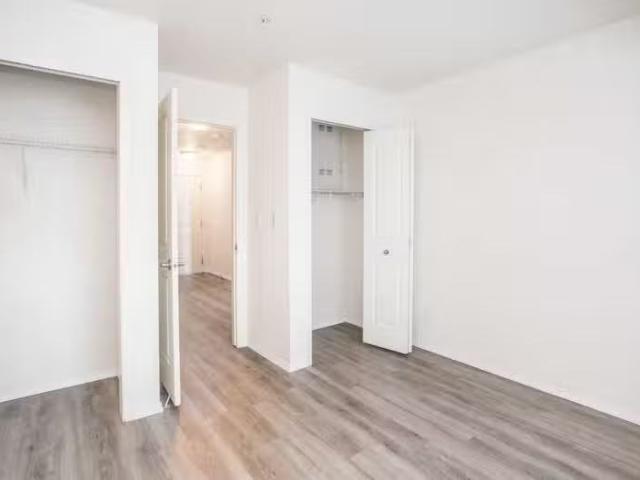 For Rent! 1 Bedroom, 1 Bathroom Rochdale Crossing