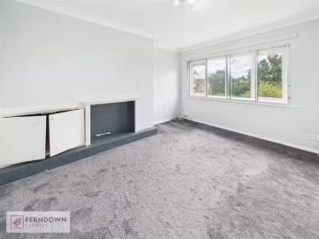 For Rent! 1 bedroom apartment for rent in Bell Lane, Tile Cros.