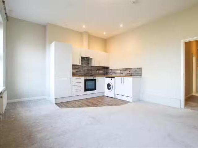 Nice 1 bedroom apartment for rent in Cherry Hinton Road, Cambr.