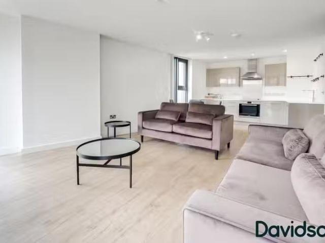 Just in! 1 bedroom apartment for rent in The Bank, Sheepcote S.