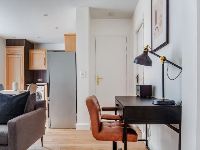 Charming 1 Bedroom Apartment in Paris, Paris Amsterdam Apartments for Rent