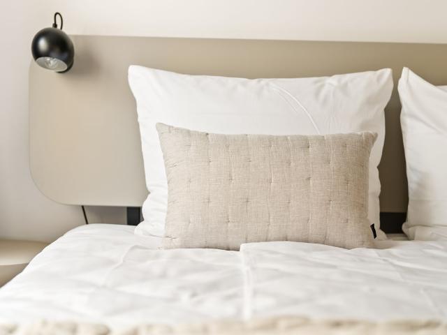 Charming 1 Bedroom Apartment in Steglitz, Berlin Amsterdam Apartments for Rent
